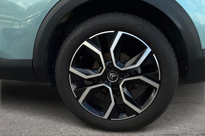 Blå Citroën ë-C4 fra 2022