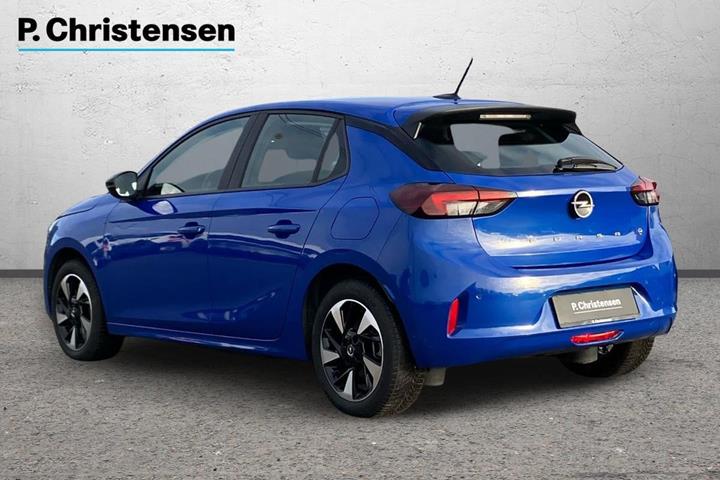 Blå Opel Corsa-e fra 2024