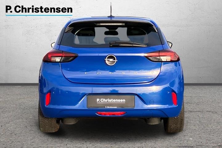 Blå Opel Corsa-e fra 2024