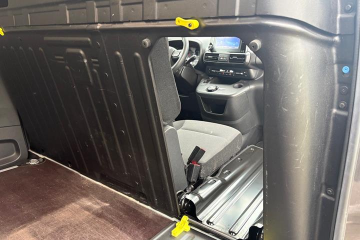 Sort Toyota ProAce City fra 2021