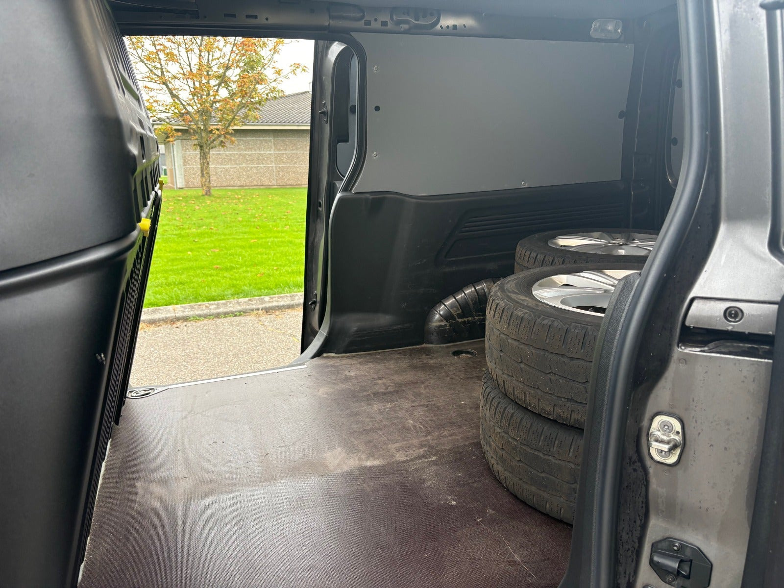 Sort Toyota ProAce City fra 2021