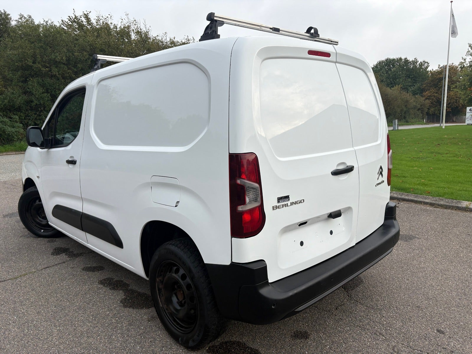 Hvid Citroën Berlingo fra 2021