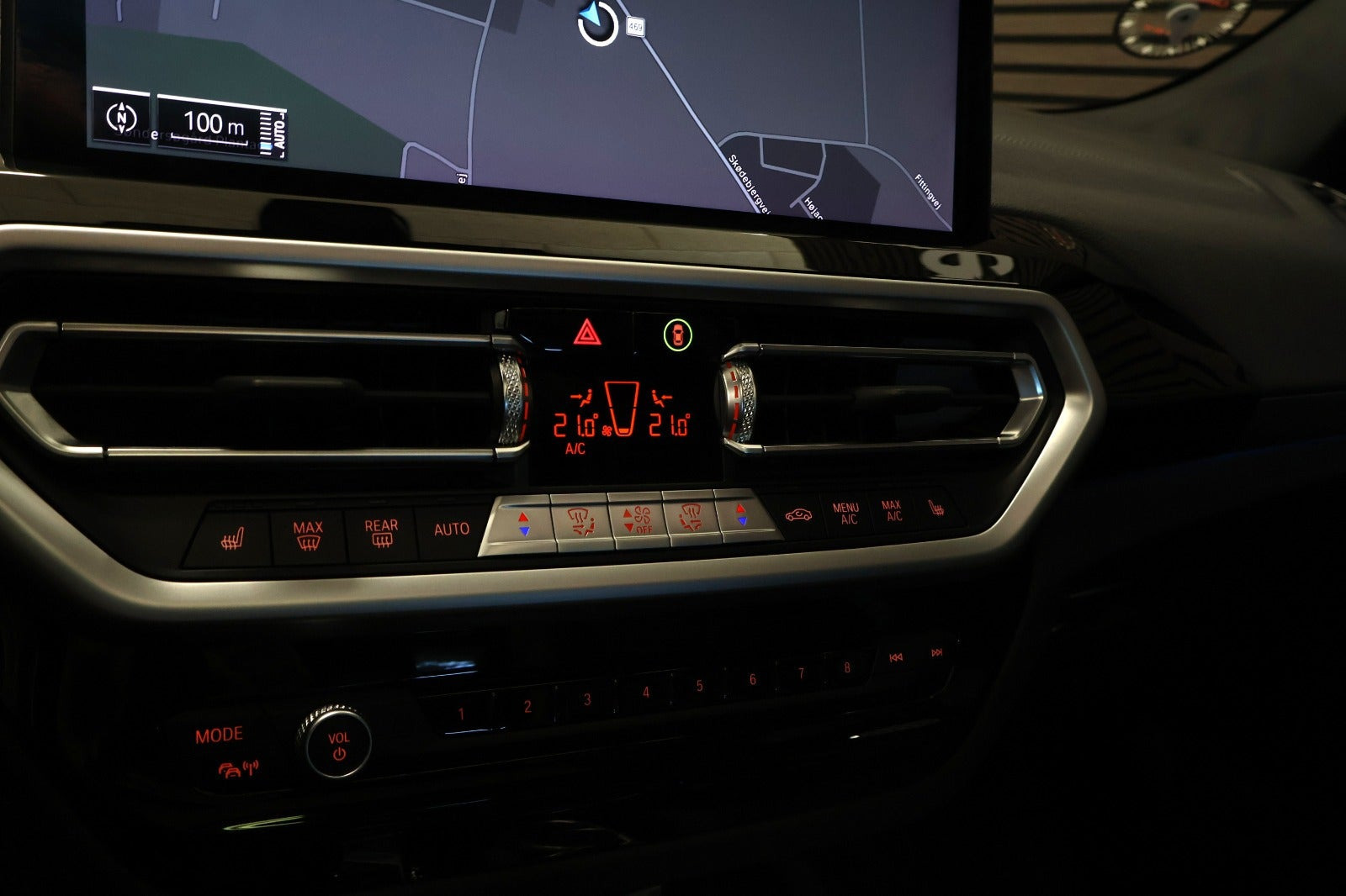 Sort BMW iX3 fra 2022