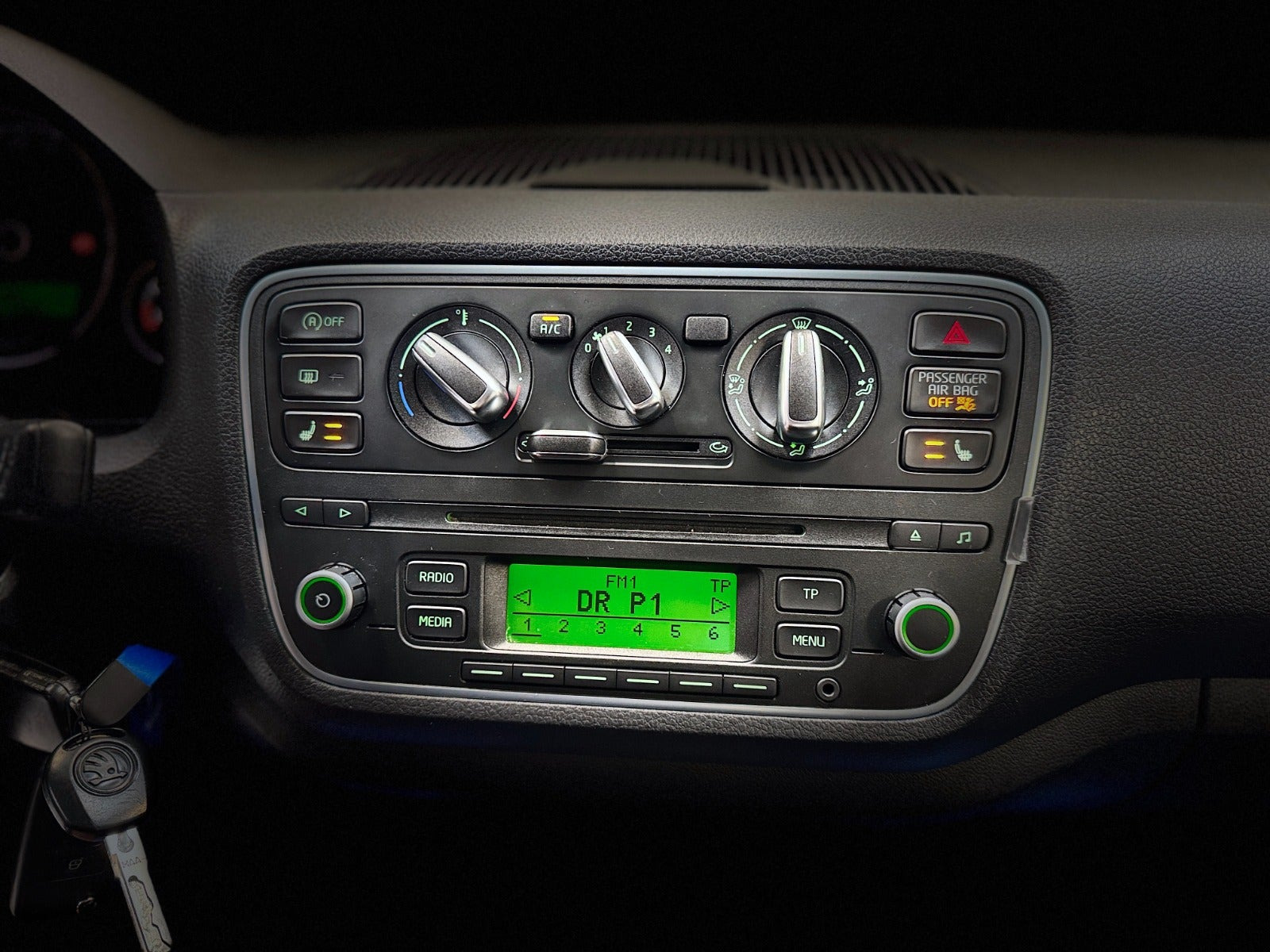 Grå Skoda Citigo fra 2014