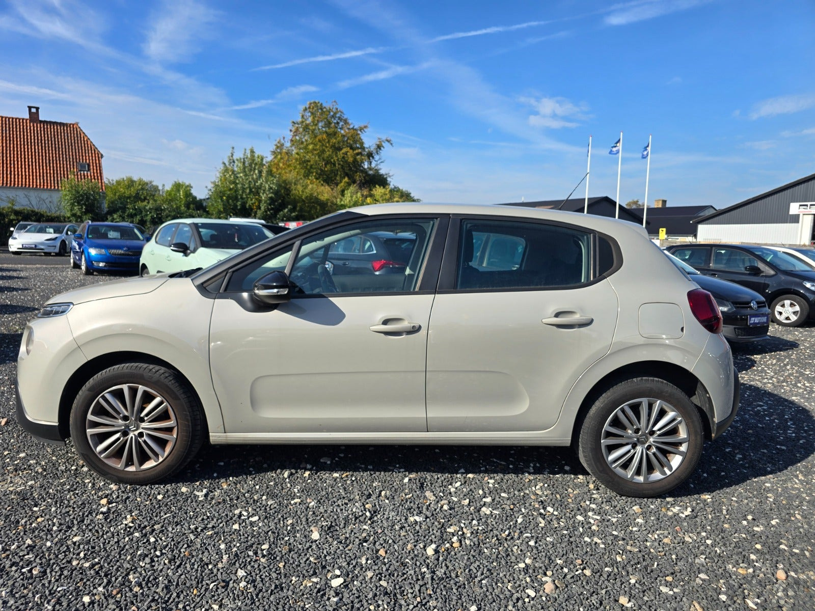 Beige Citroën C3 fra 2019
