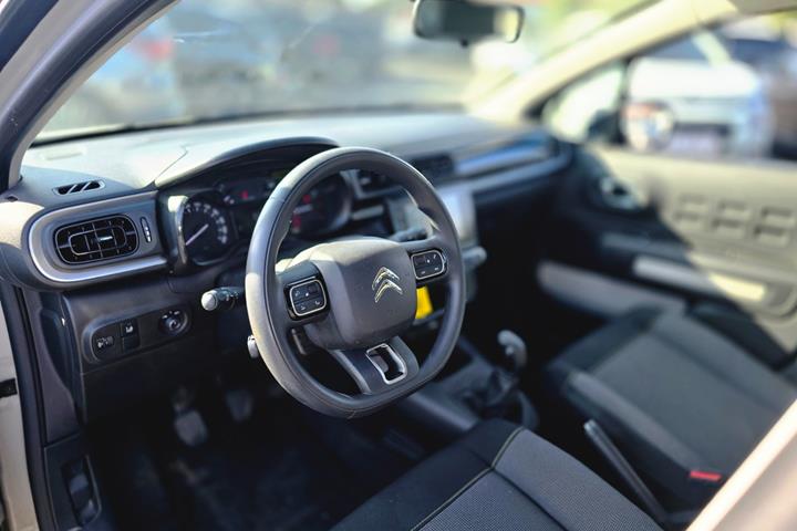 Beige Citroën C3 fra 2019