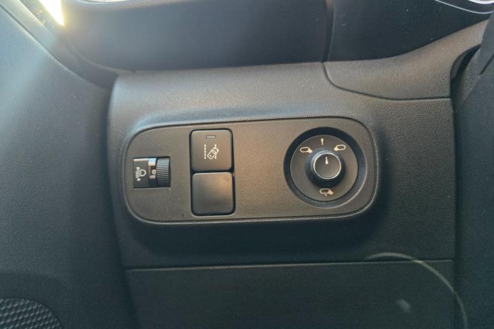Beige Citroën C3 fra 2019