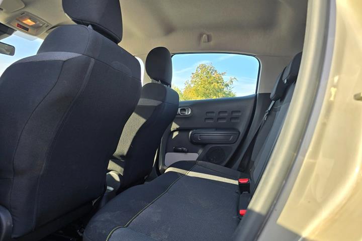 Beige Citroën C3 fra 2019