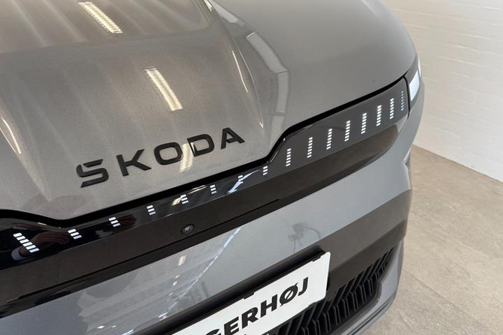 Grå Skoda Enyaq fra 2026