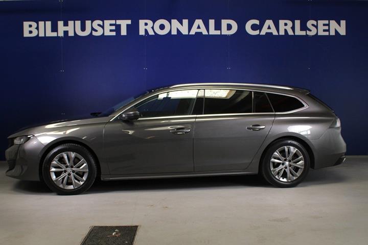 Grå Peugeot 508 fra 2019