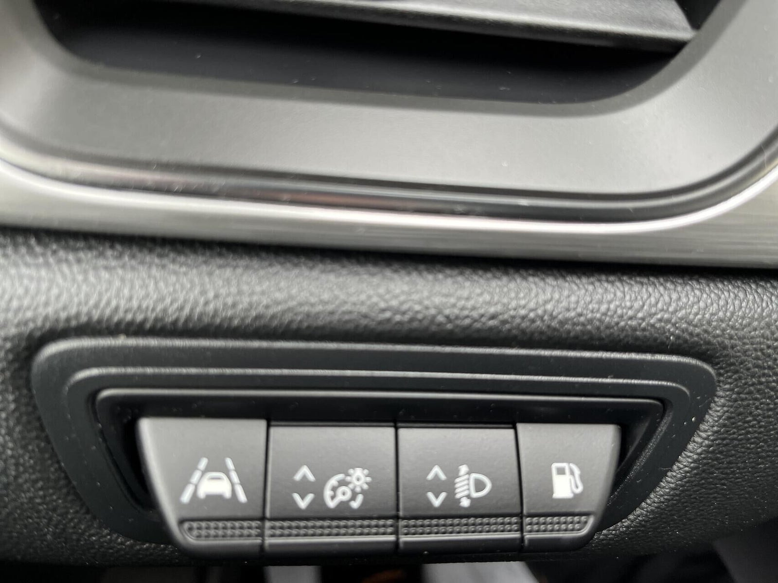Rød Renault Captur fra 2020