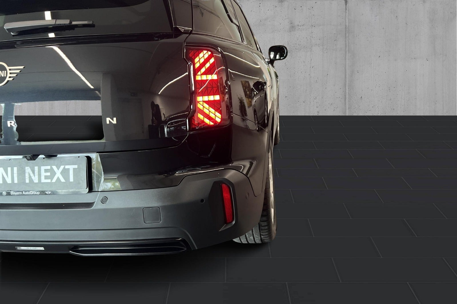 Sort Mini Countryman E fra 2024