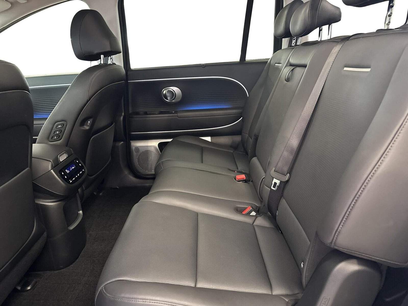 Sort Hyundai Ioniq 9 fra 2026