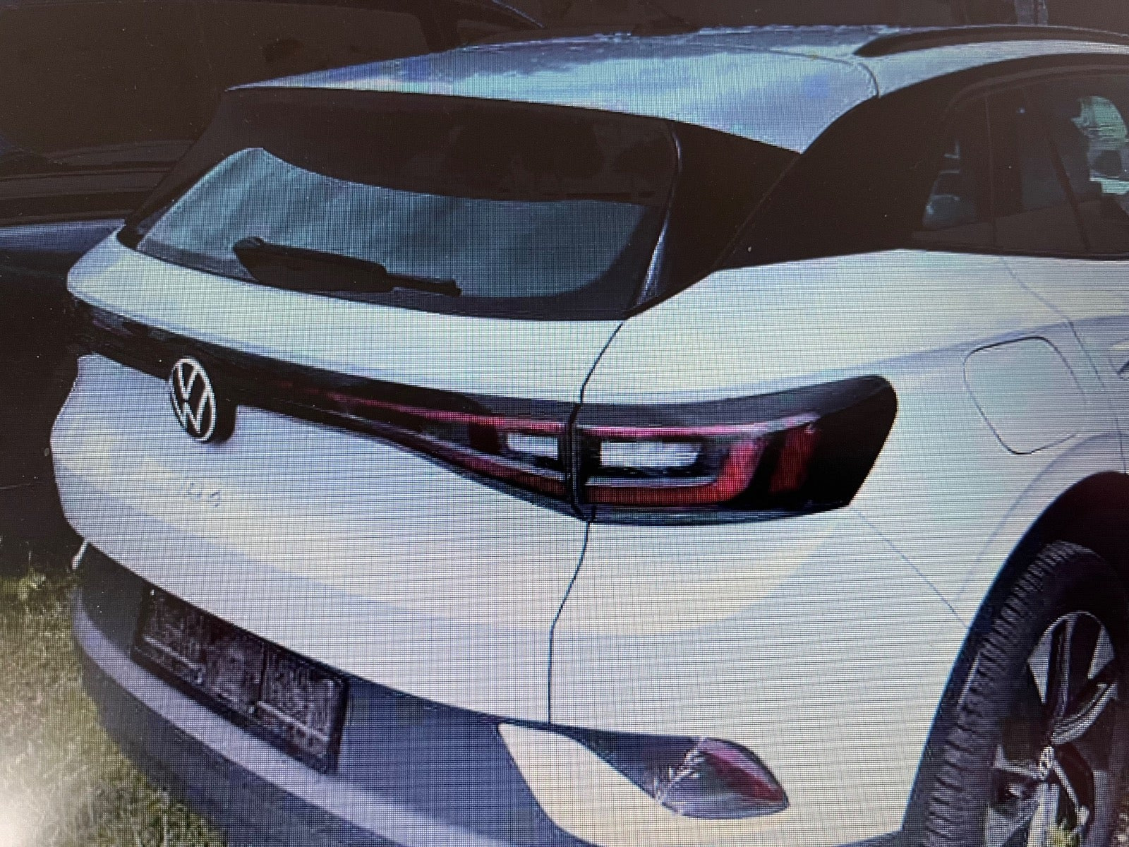 Hvid VW ID.4 fra 2023