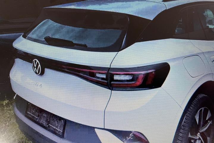 Hvid VW ID.4 fra 2023