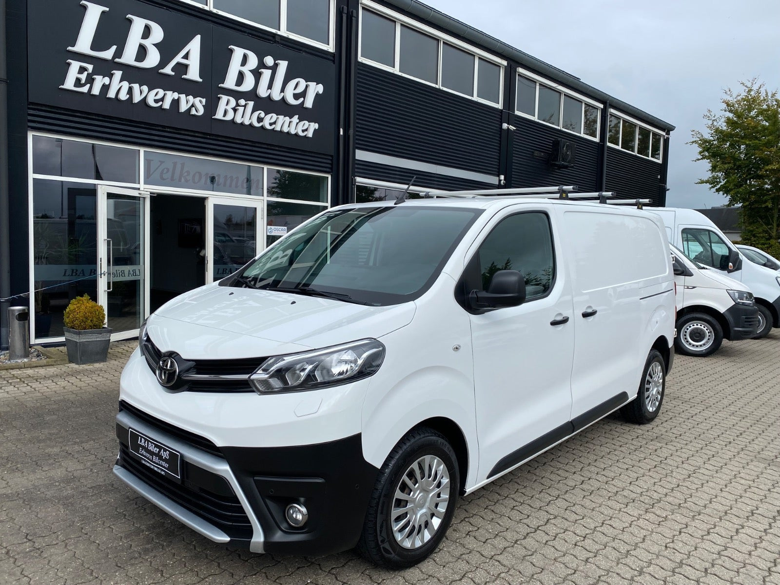 Hvid Toyota ProAce fra 2021