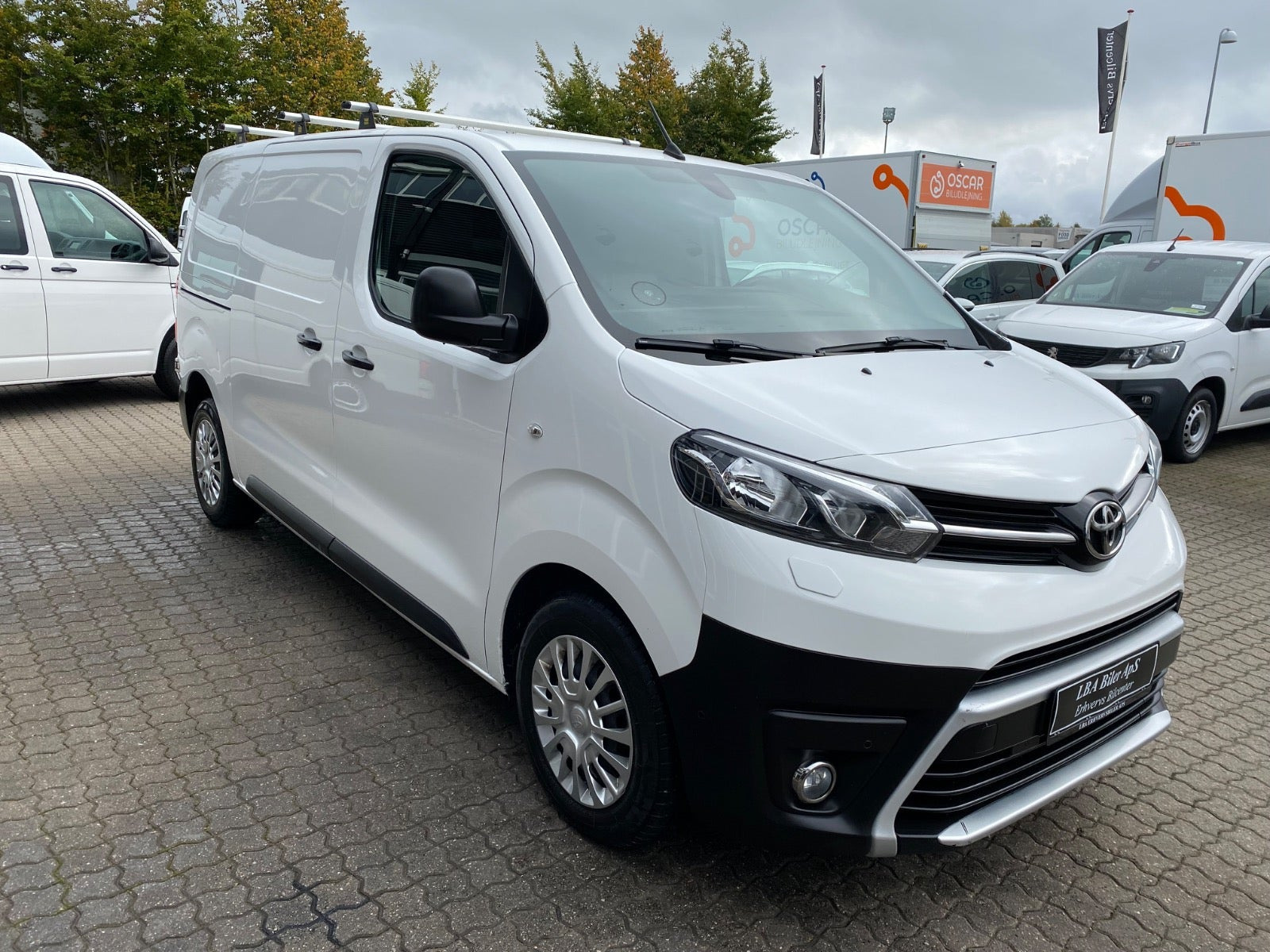 Hvid Toyota ProAce fra 2021