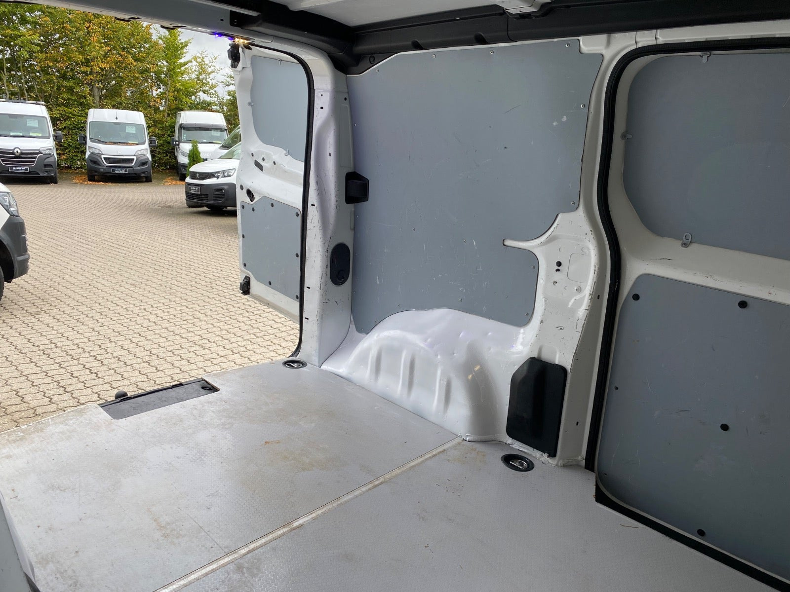 Hvid Toyota ProAce fra 2021