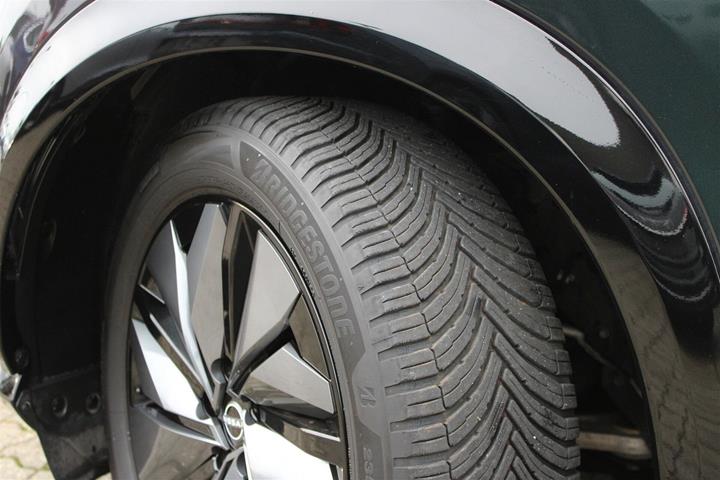 Grøn Nissan Ariya fra 2024
