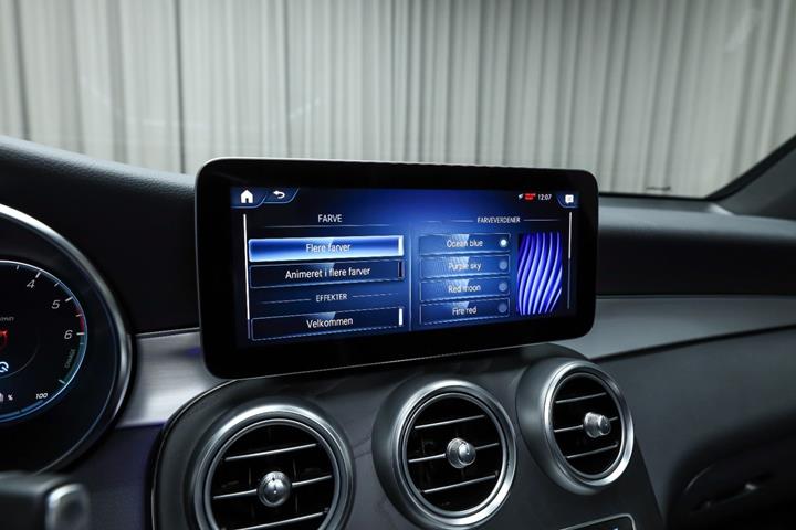 Sort Mercedes GLC300 de fra 2022