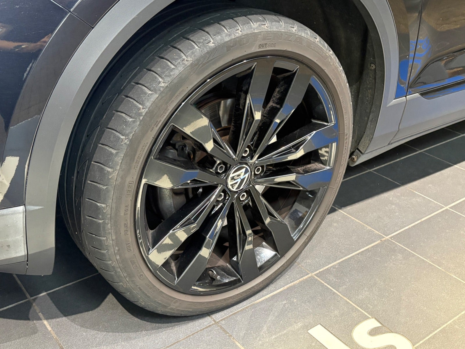Sort VW T-Roc fra 2021