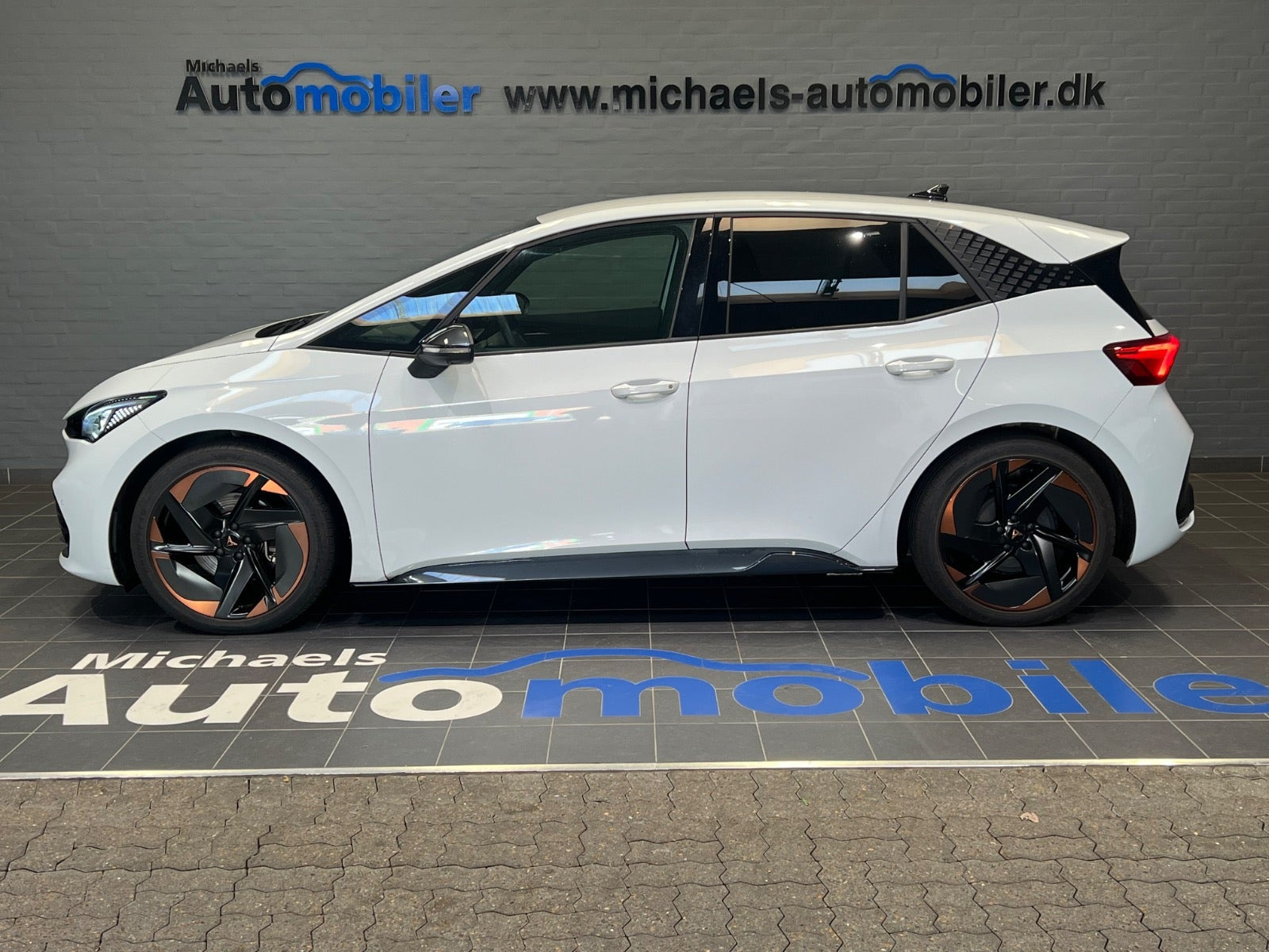 Hvid Cupra Born fra 2022