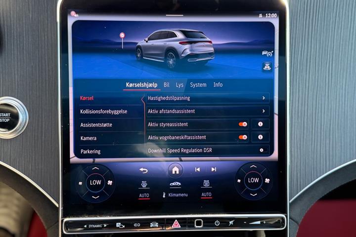 Sort Mercedes EQE350 SUV fra 2024