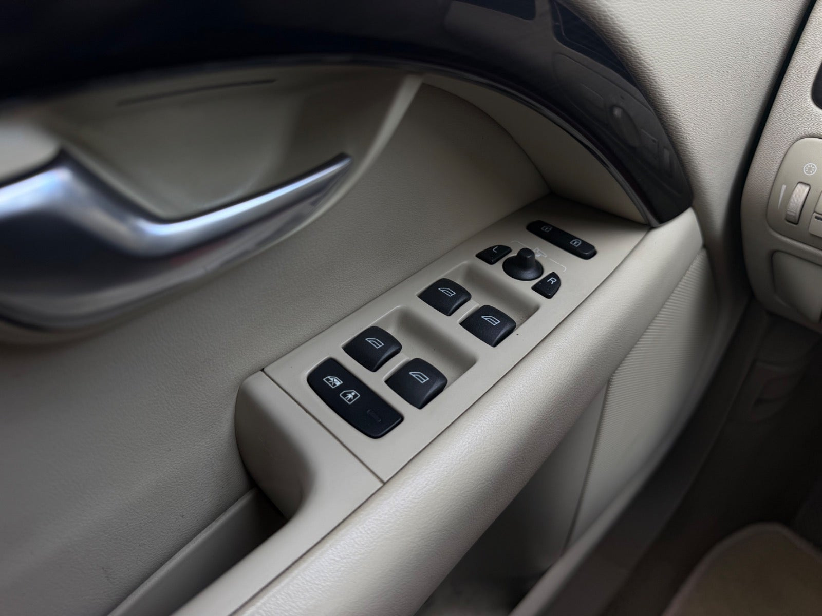 undefined Volvo XC70 fra 2011