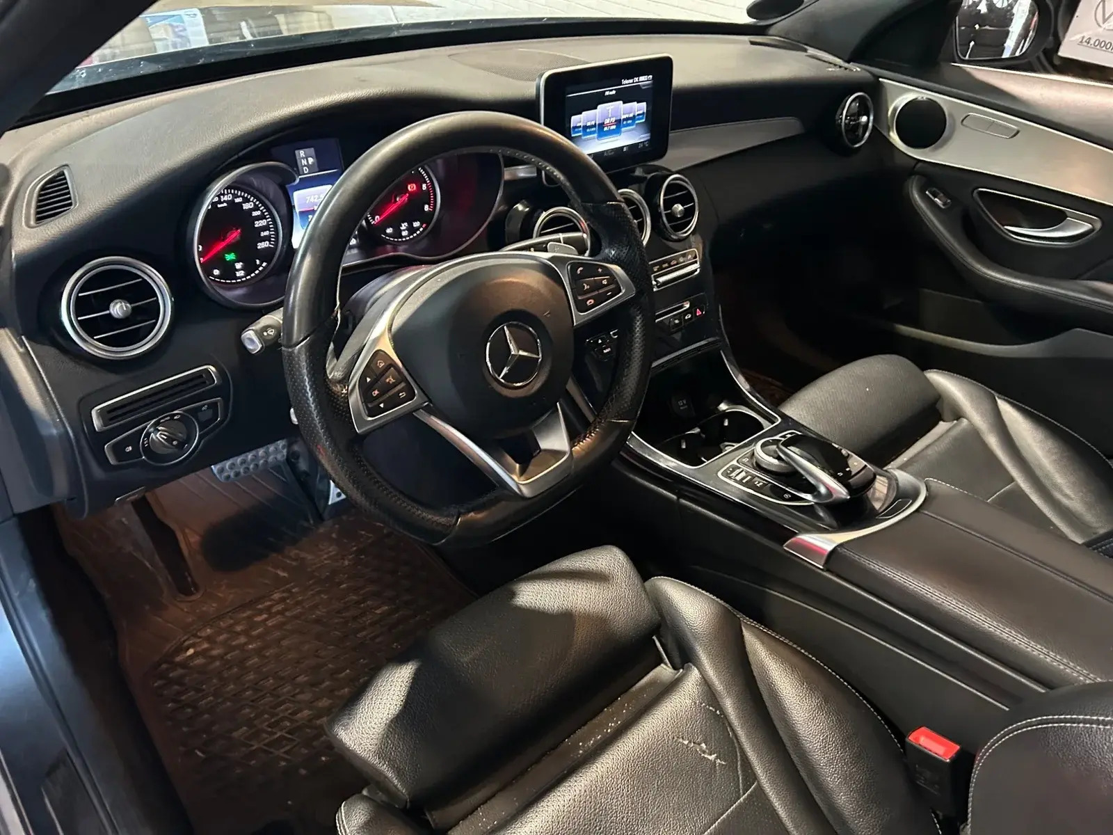 Sort Mercedes C220 d fra 2018