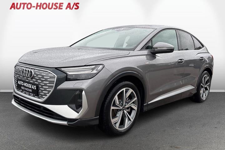 Grå Audi Q4 e-tron fra 2024