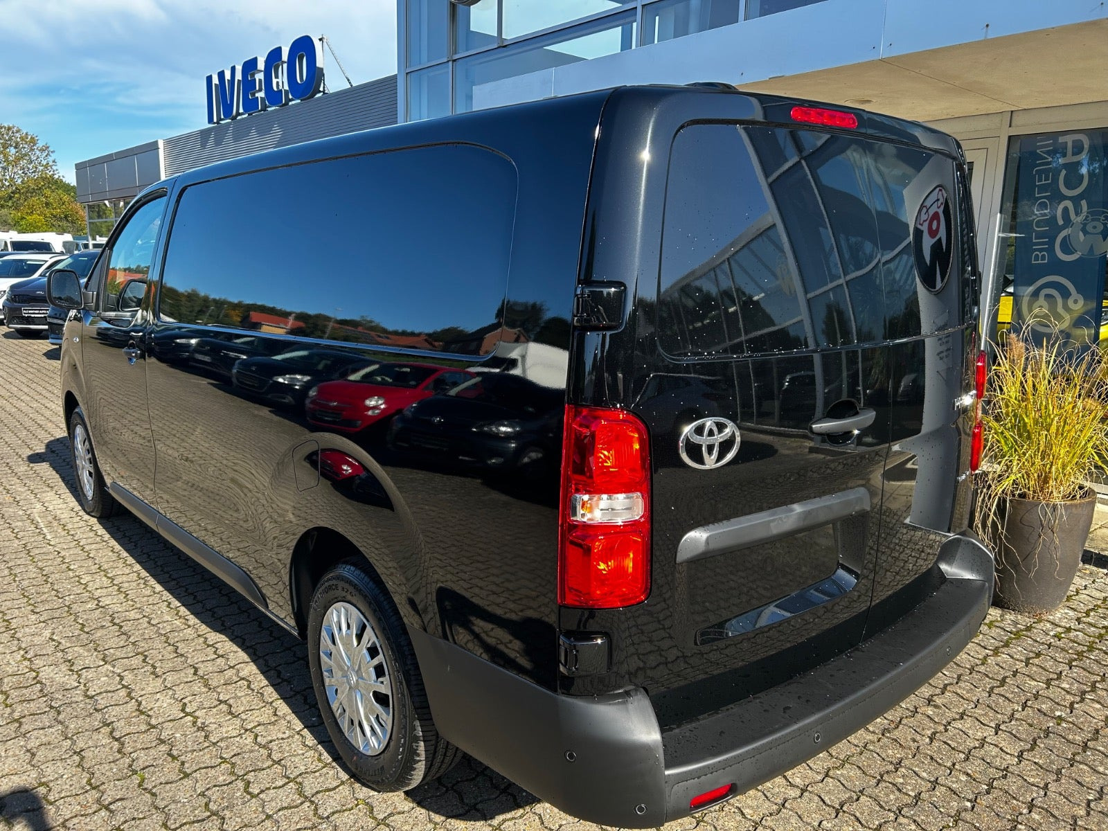 Sort Toyota ProAce fra 2026
