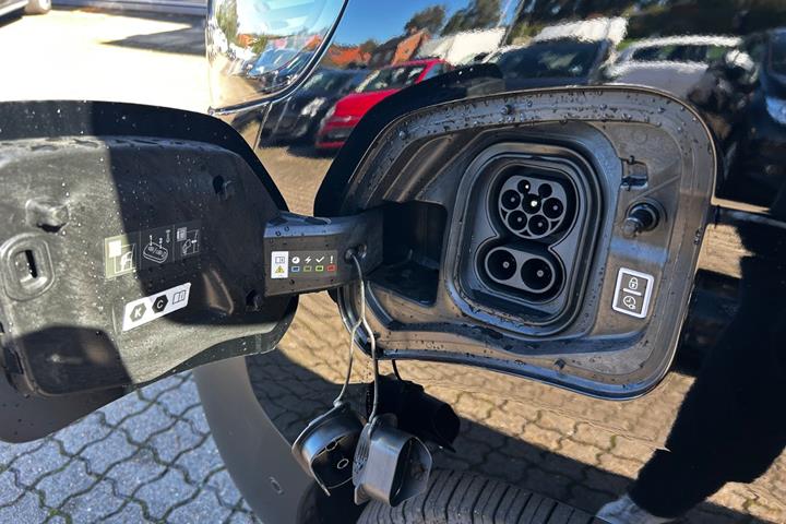 Sort Toyota ProAce fra 2026