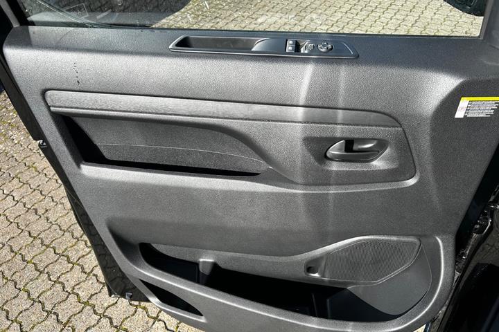 Sort Toyota ProAce fra 2026