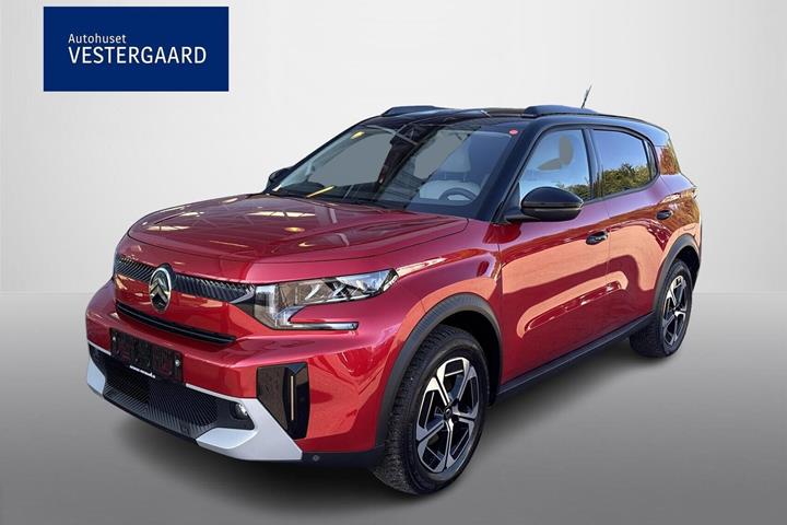 Rød Citroën e-C3 Aircross fra 2026 set udefra