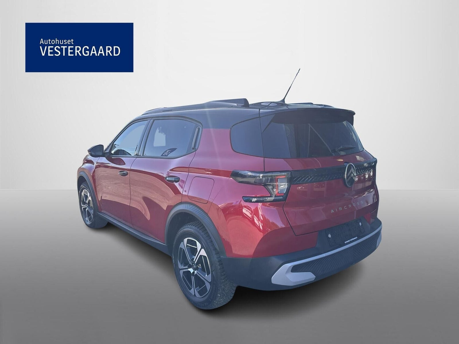 Rød Citroën e-C3 Aircross fra 2026