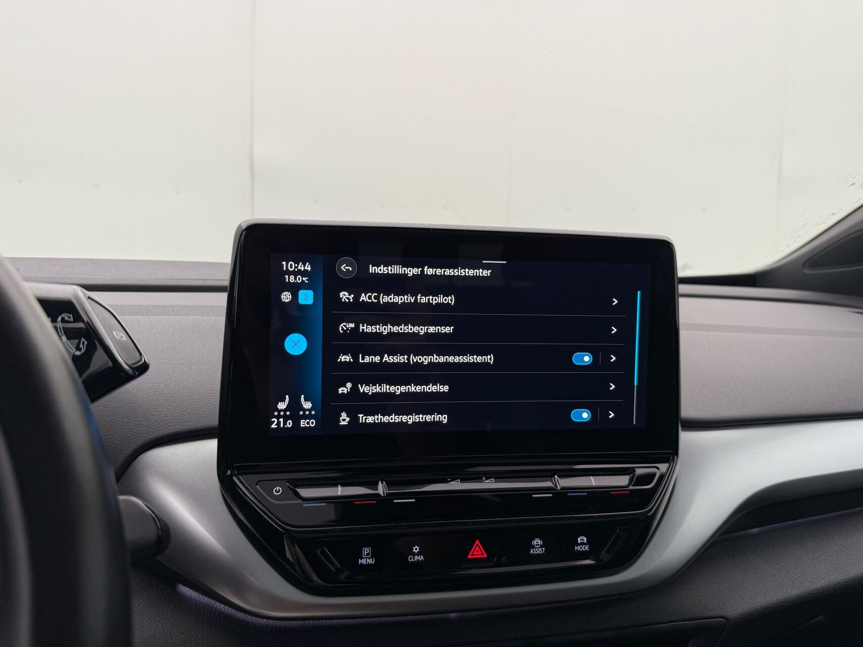 Blå VW ID.4 fra 2023