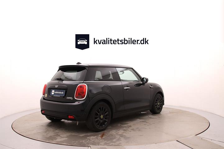 Sort Mini Cooper fra 2022