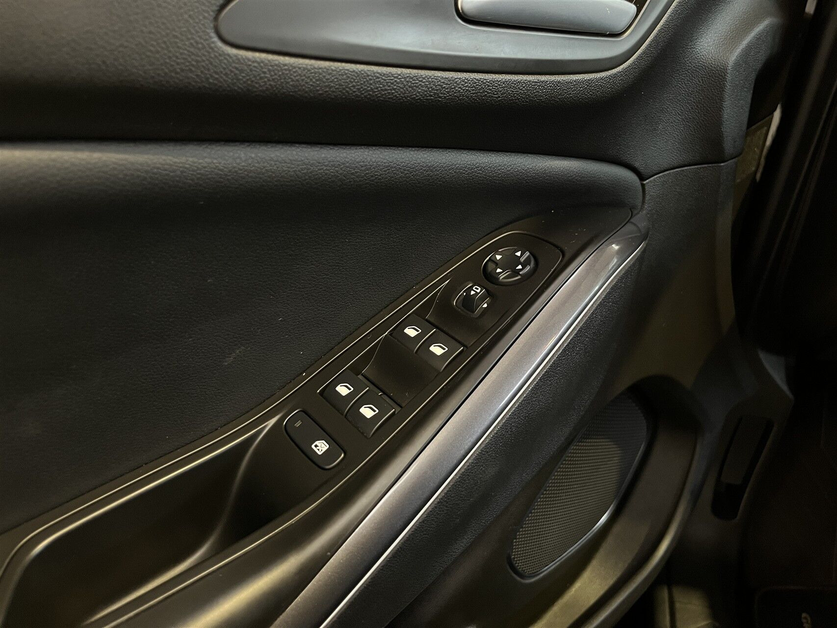 Sort Opel Grandland X fra 2021