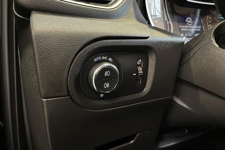 Sort Opel Grandland X fra 2021
