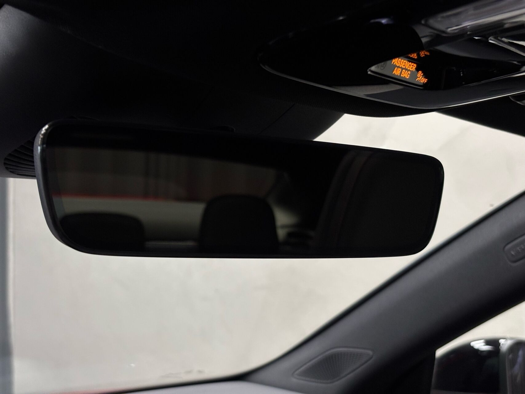 Rød Mercedes CLA250+ fra 2025