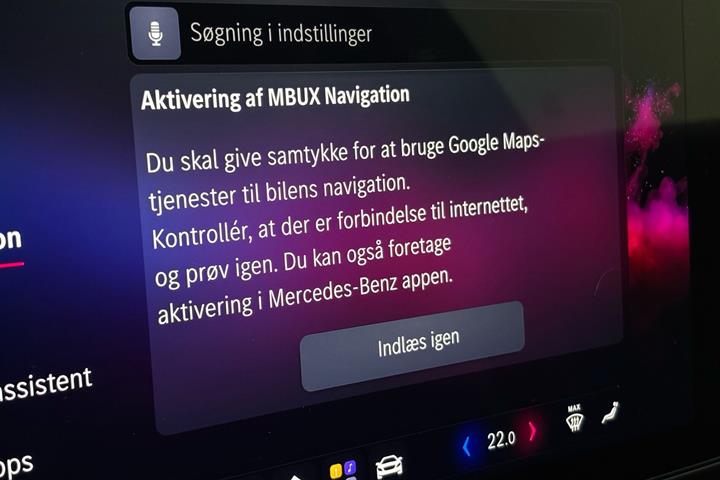 Rød Mercedes CLA250+ fra 2025