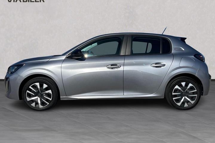 Sølv Peugeot e-208 fra 2025