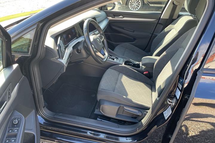 Sort VW Golf fra 2021