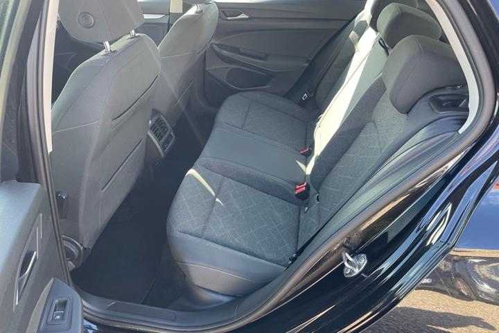 Sort VW Golf fra 2021