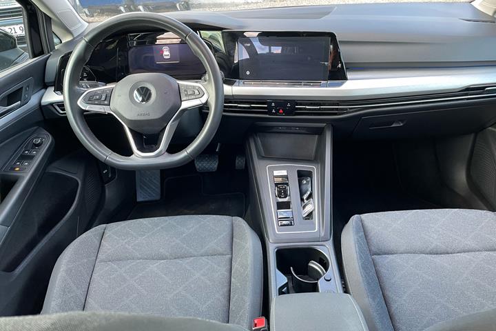 Sort VW Golf fra 2021