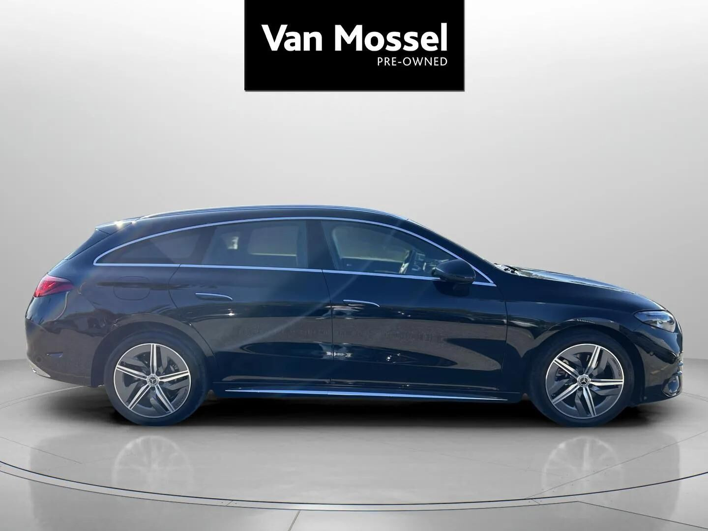 Sort Mercedes CLA350 fra 2026