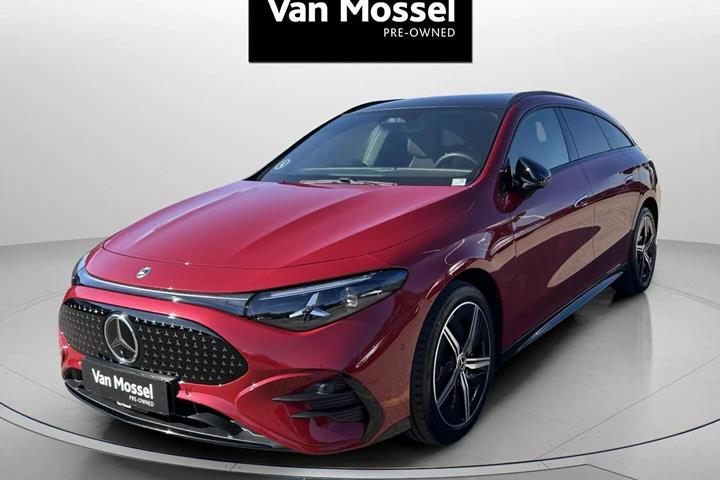 Rød Mercedes CLA250+ fra 2026