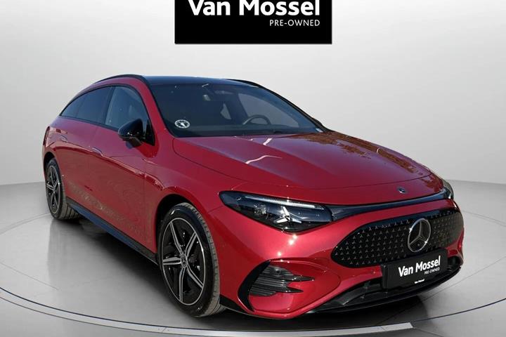Rød Mercedes CLA250+ fra 2026