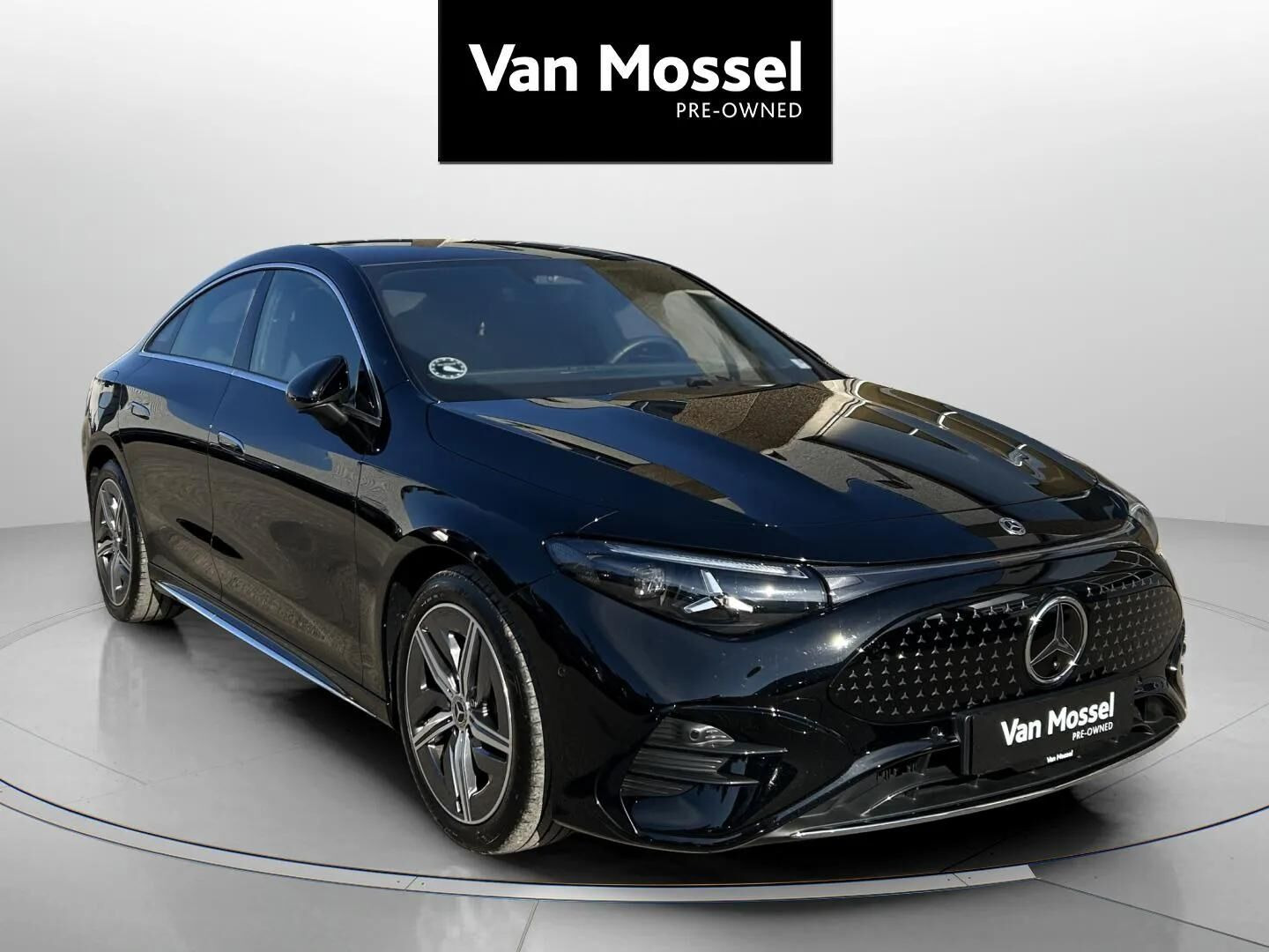 Sort Mercedes CLA250+ fra 2026