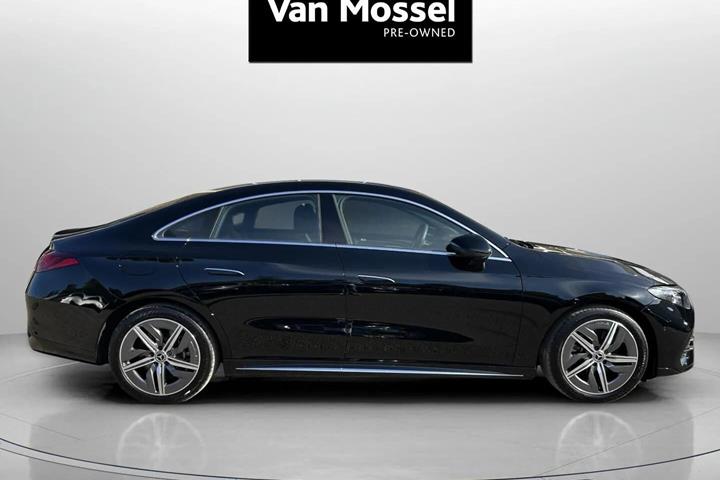 Sort Mercedes CLA250+ fra 2026